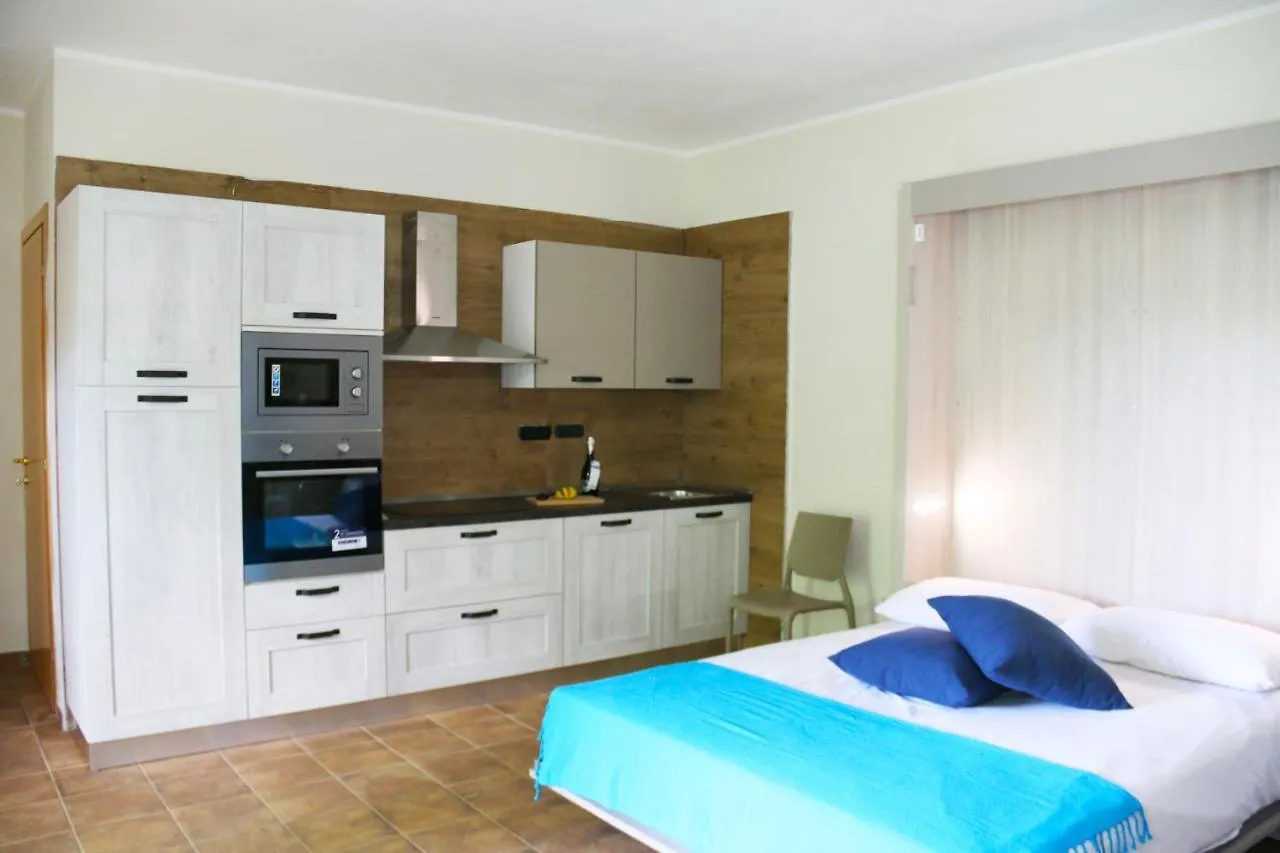 Casa Vacanze Il Giardino - Appartamento Nocciolo contacts